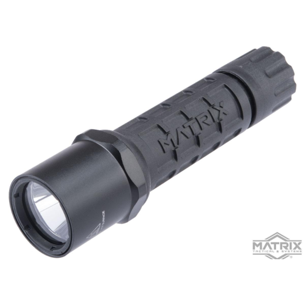 LANTERNA MATRIX PRETO 500 LUMENS.