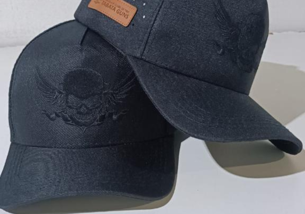 Boné Tabata guns PRETO logo preto.