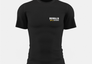 CAMISETA BROTHERS IN ARMS QUEM ATIRA AMIGO É.